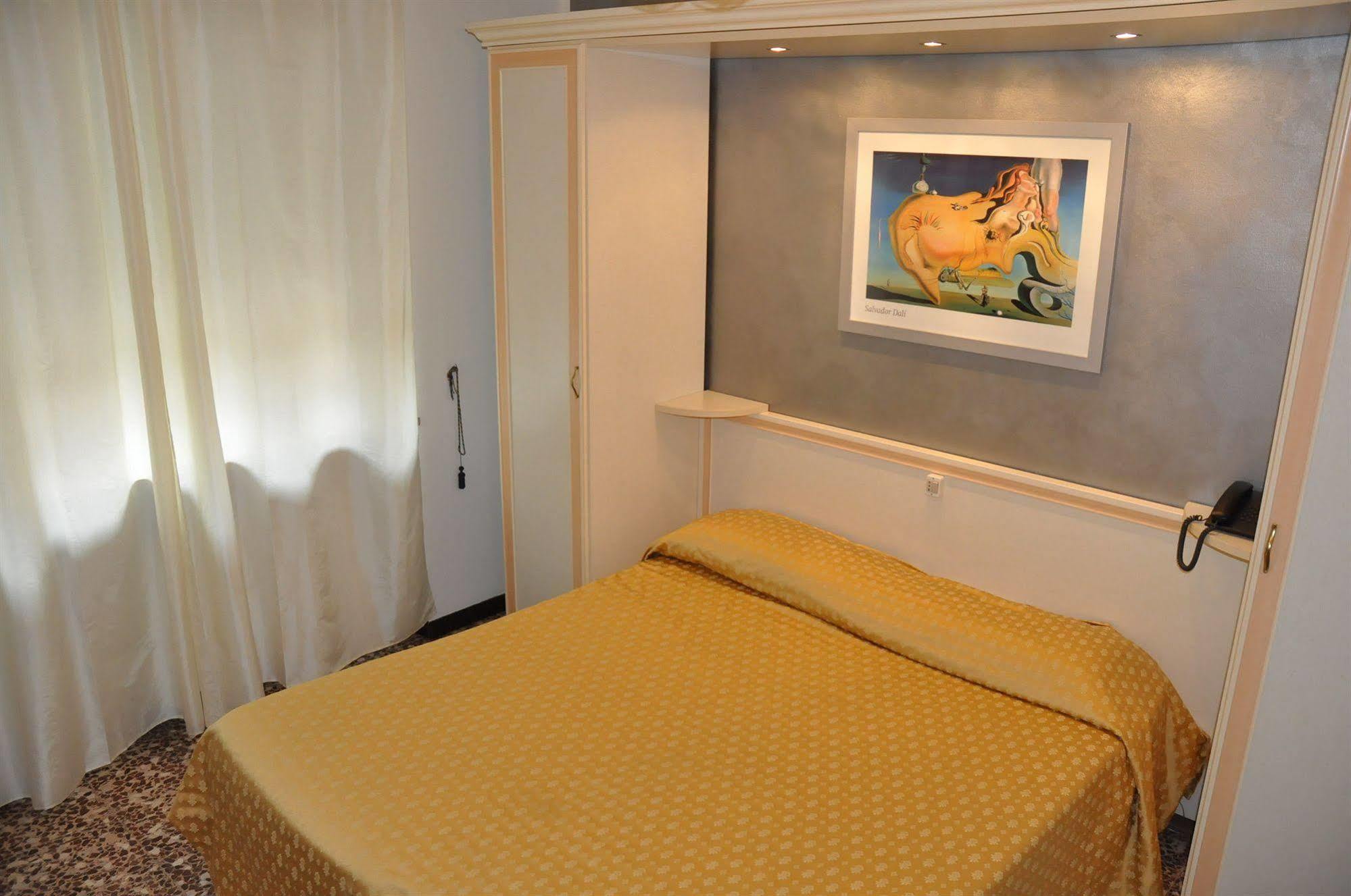 Hotel Vittoriano Torino Kültér fotó